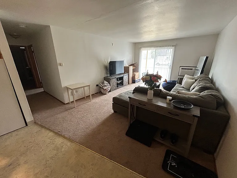 2320 Woodrow Ct — Photo 24