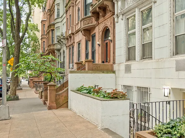 24 West 90th Street image 14 of 15