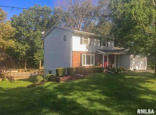 1609 Upper Spring Bay Rd, Metamora, IL 61548