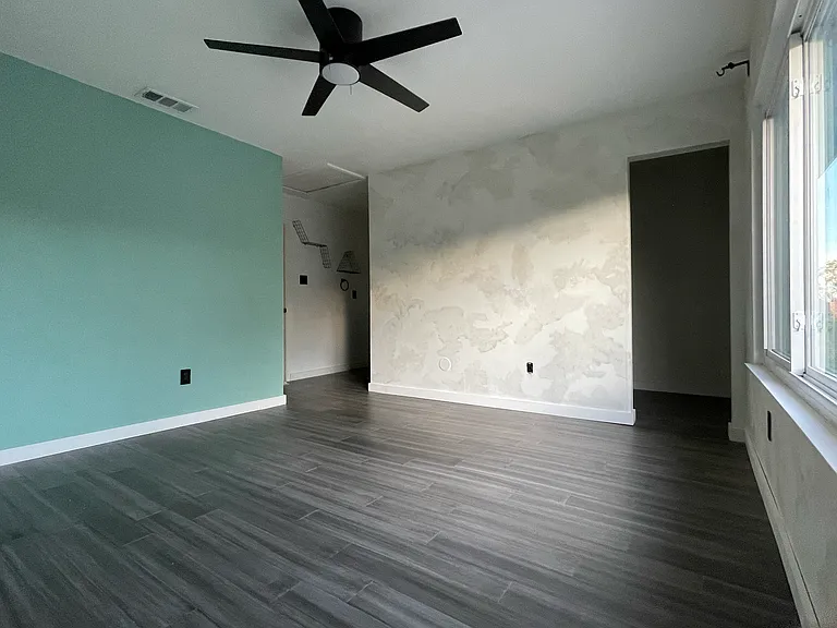 7257 Coronado Cir — Photo 22