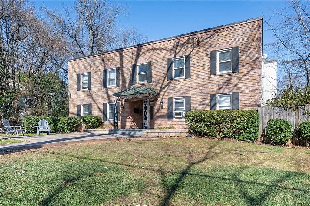 1 bed, 1.0 bath, 850 sqft, $1,450 — Photo 2