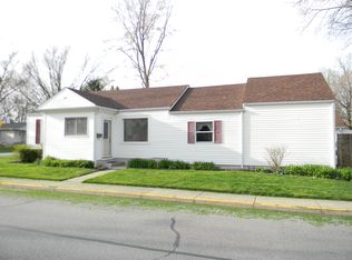 498 W Clinton St, Danville, IN 46122
