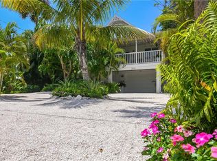 2832 Weeks Ave, Naples, FL 34112