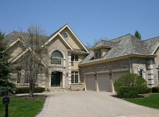 4 Lakeside Ln, North Barrington, IL