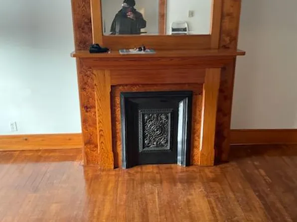 383 Clinton Ave #1, Albany, NY 12206