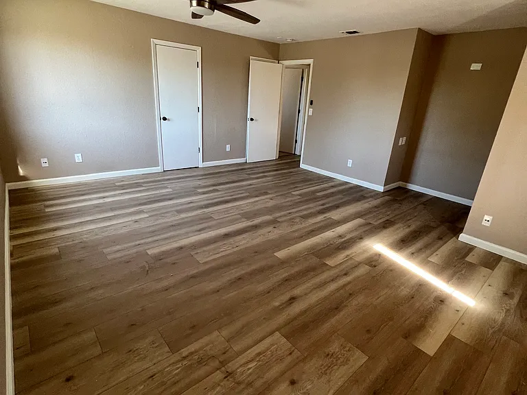 1657 Grand Ave — Photo 16