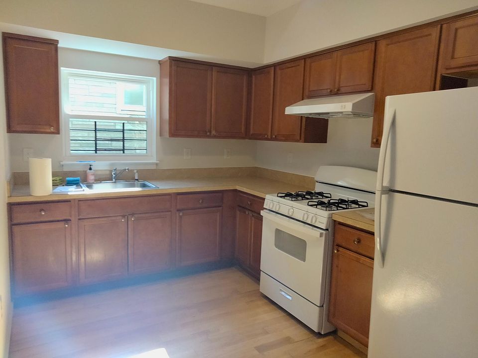 1st image of 73 Bodine St #1B