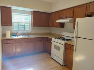 73 Bodine St #1B, Staten Island, NY 10310