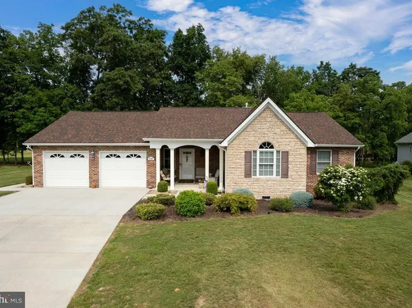 248 Kensington Dr, Elkton, VA 22827