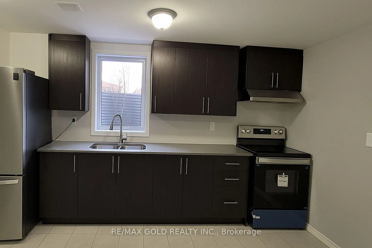 1 bed, $1,400 — Photo 2