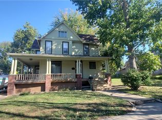 1816 Willis Ave, Perry, IA 50220
