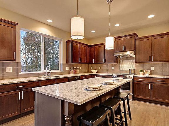 Kitchen with island