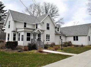 25380 Akins Rd, Columbia Station, OH 44028