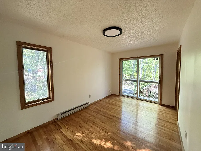 5375 Woodbridge Dr E — Photo 15