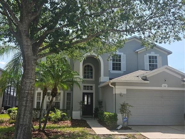 712 Henley Cir