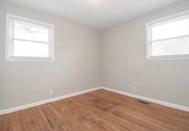 402 Britton Springs Rd — Photo 13