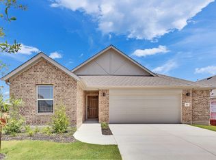 121 Palomino Park Dr, Kyle, TX 78640