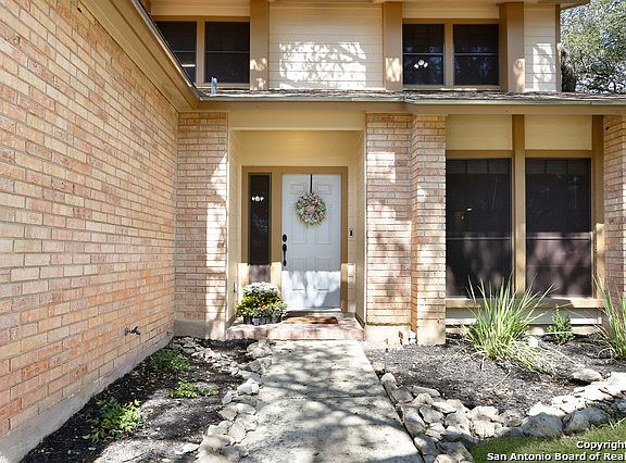 4th image of 9431 Almarion Way