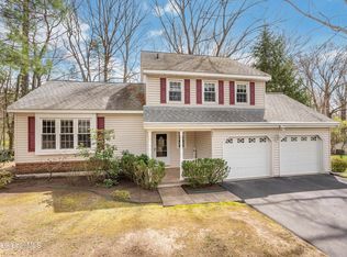 95 Southbury Rd, Clifton Park, NY 12065