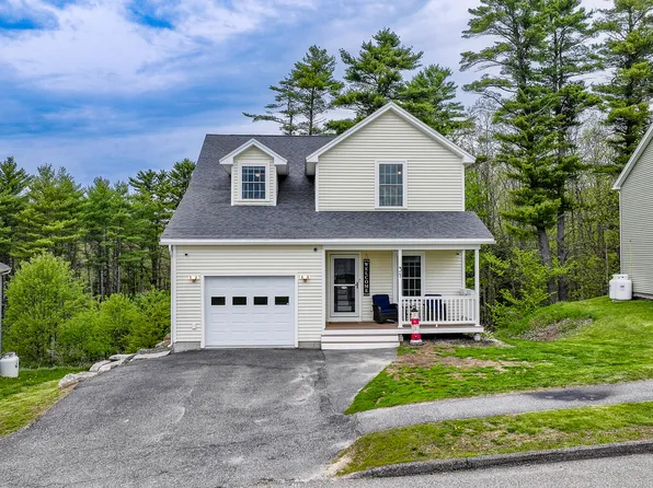 31 Village Circle, Augusta, ME 04330