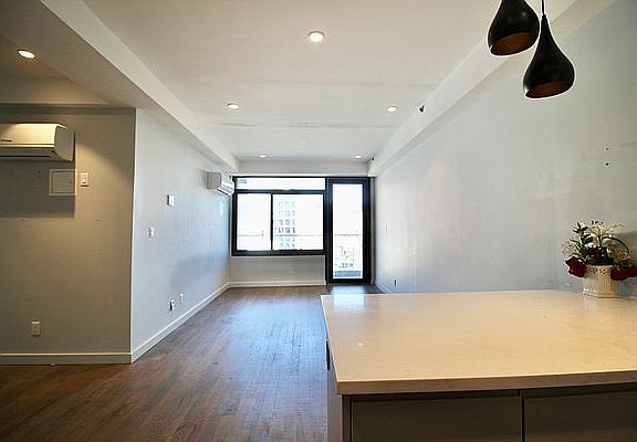 2nd image of 590 Bushwick Ave #408