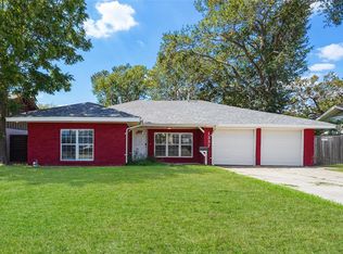 1337 Conrad Sauer Dr, Houston, TX 77043