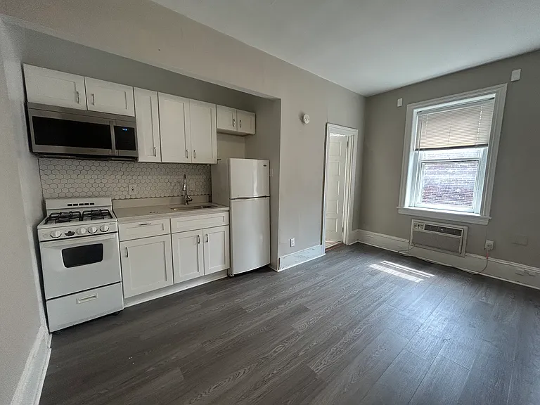 3431 Spring Garden St #L1 — Photo 8