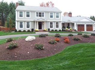 1231 Williams St, Longmeadow, MA 01106