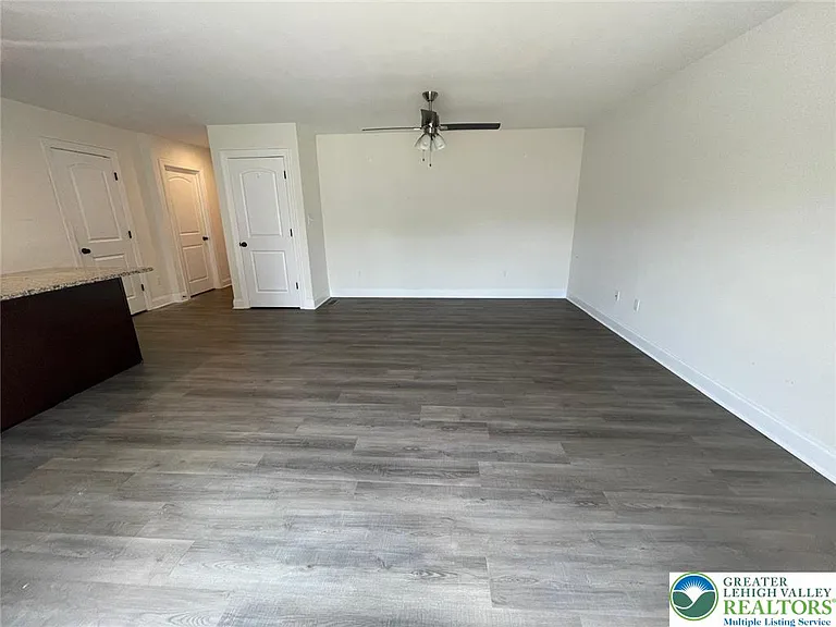 1610 Ravena St — Photo 3
