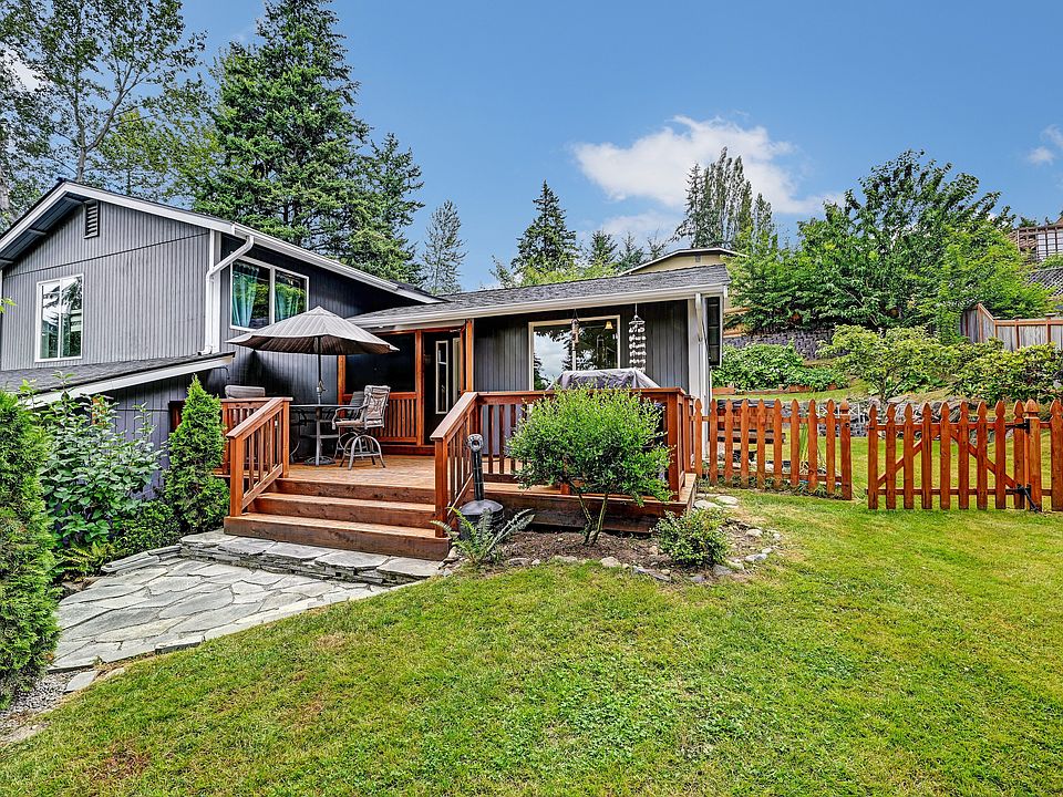 1st image of 15519 45th Ave W