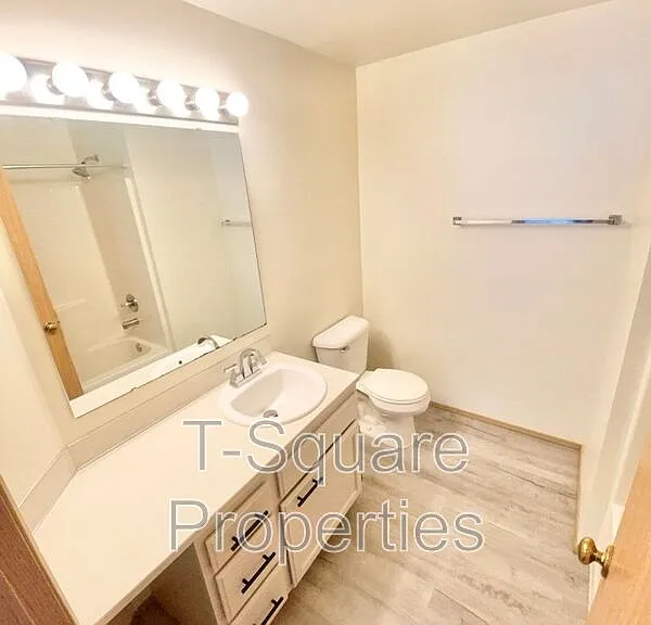 8830 3rd Ave SE #305 — Photo 8