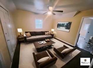 550 Phelps Ave APT 2, Kalamazoo, MI 49048