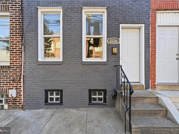 2226 E Clearfield St, Philadelphia, PA 19134