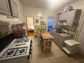 264 Driggs Ave, Brooklyn, NY