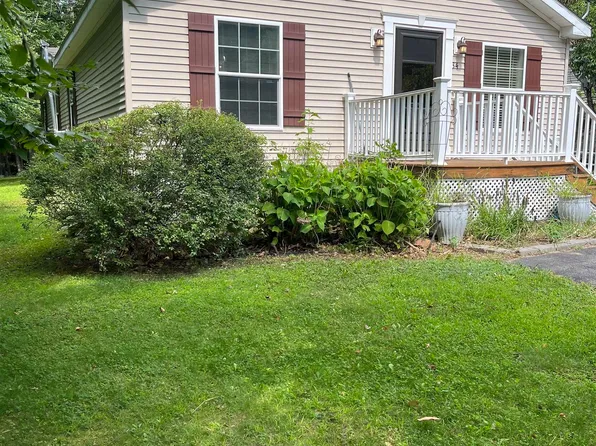 34 Ivy Lane, Farmington, NH 03835