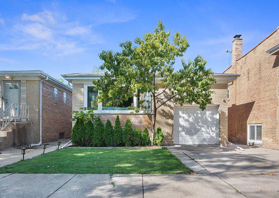 1st image of 3742 N Lockwood Ave