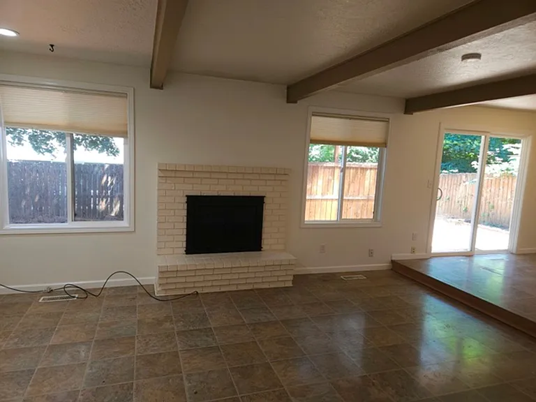 5536 Cottonwood Ct S — Photo 8
