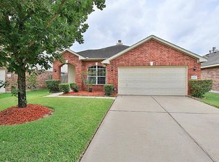 25919 Chapman Falls Dr, Richmond, TX 77406