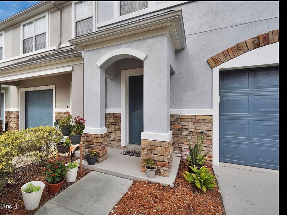 1st image of 5833 Parkstone Crossing Dr