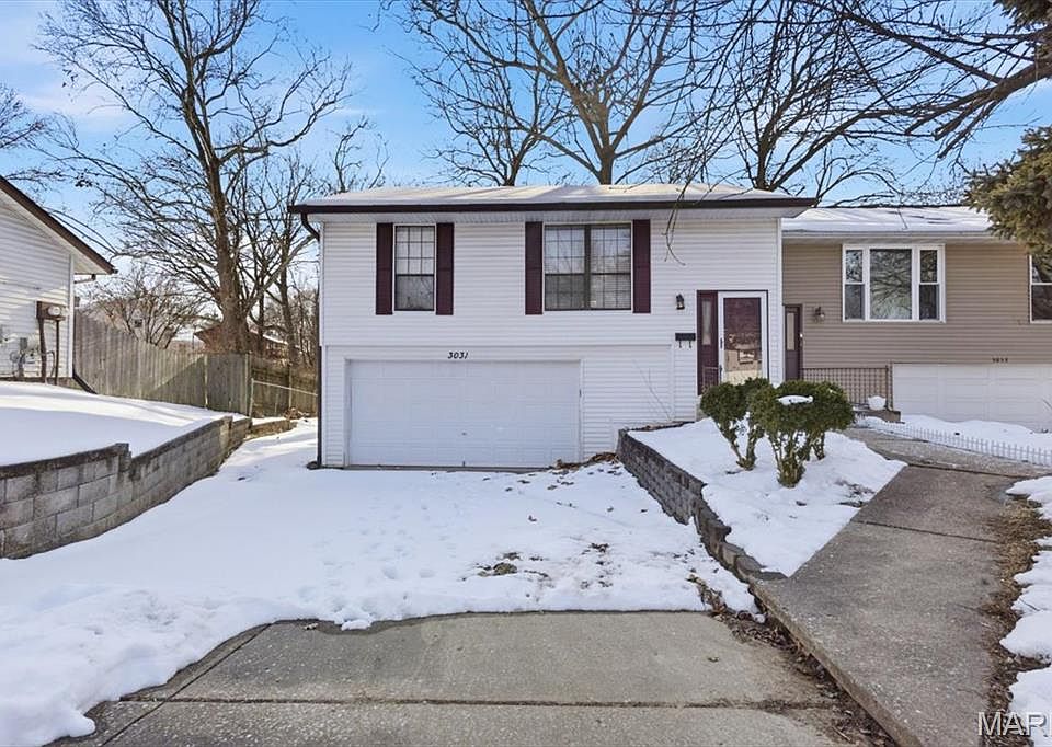 1st image of 3031 Bluffwood Dr