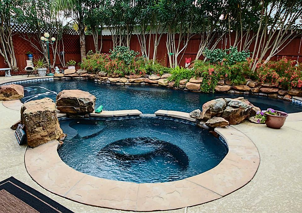 1st image of 12019 Isle Vista Dr
