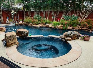 12019 Isle Vista Dr, Houston, TX 77041