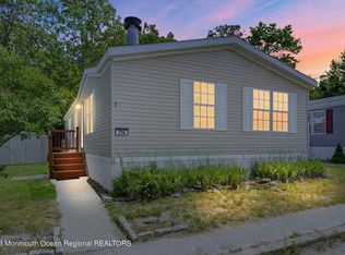 714 7th St, Jackson, NJ 08527