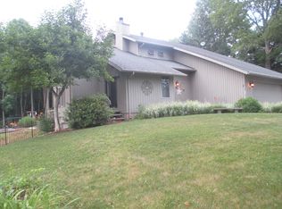 11 Rocco Rd, Bolton, CT 06043