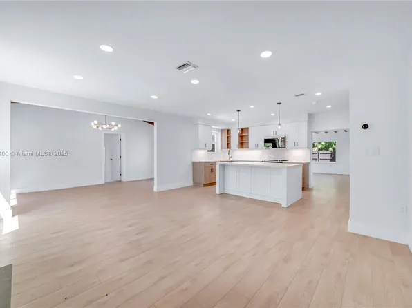 29 NE 106th St, Miami Shores, FL 33138