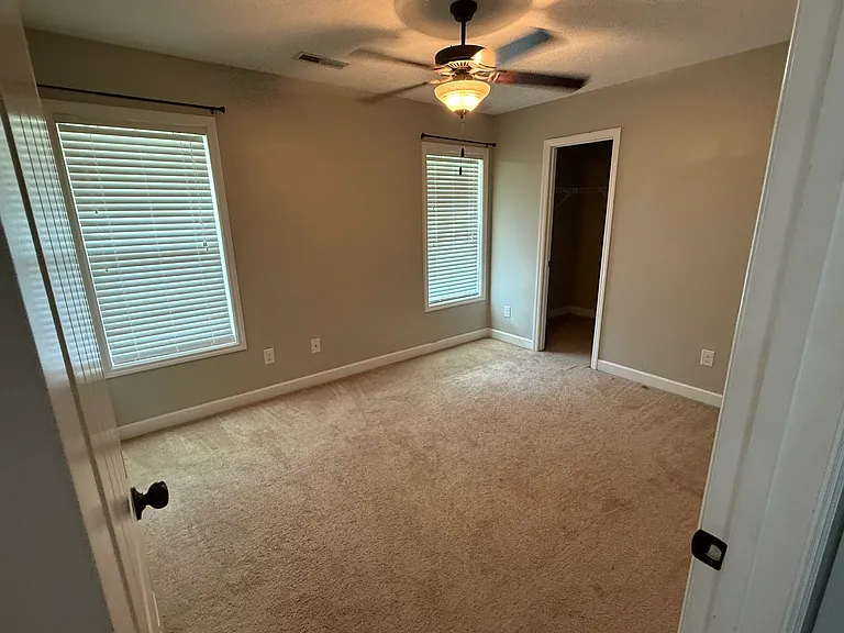 109 Pembury Way — Photo 19