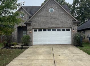 7329 Green Ash Dr, Olive Branch, MS 38654