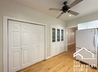 2619 W Greenleaf Ave #2, Chicago, IL 60645