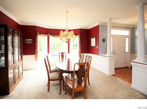 4th image of 9096 Lunette Ln