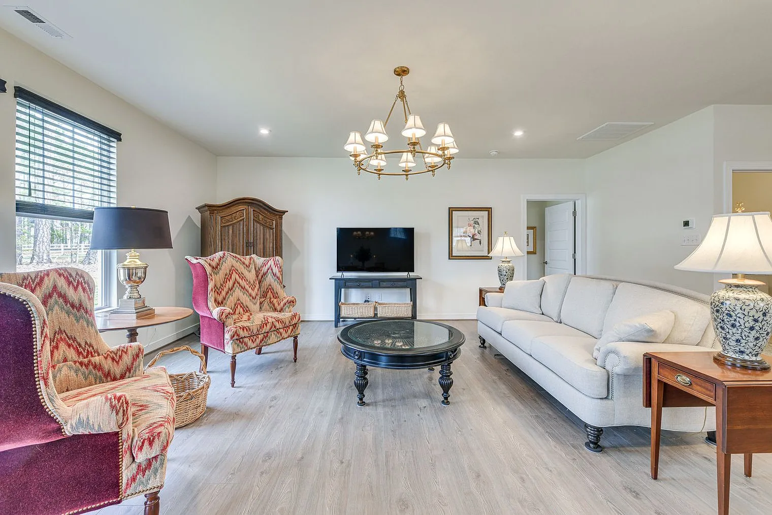 2 bed, 2.0 bath, 1603 sqft, $9,418 — Photo 1